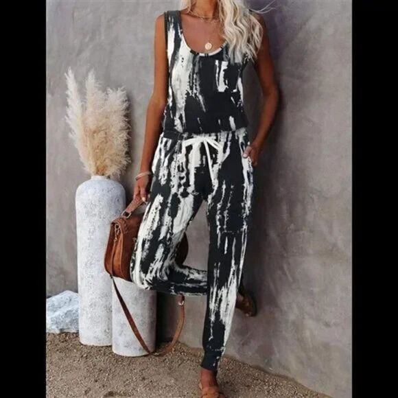 Jumpsuits Casual Round Neck Elastic Drawstring Waist Stretchy Romper w/ Pockets - Picture 4 of 7